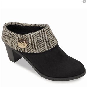 LINDSAY PHILLIPS SHOES & CAMILA SNAP